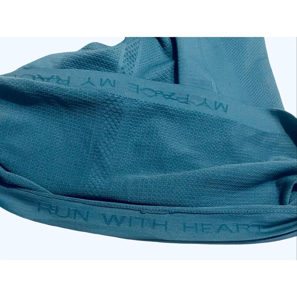 Lululemon Swiftly Tech Racerback - Picture 8 of 9
